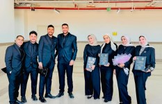 طلاب بجامعة أسيوط الأهلية  