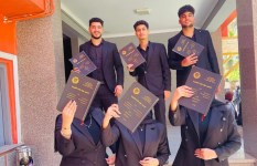 فريق من طلاب المعهد العالي للحاسبات والمعلومات وتكنولوجيا الإدارة