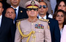 الرئيس أثناء افتتاح الكبتاجون