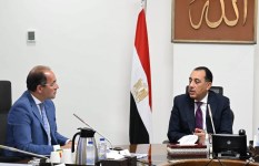 اجتماع رئيس الوزراء مع وزير المالية