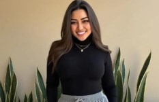 الفنانة رحمة 