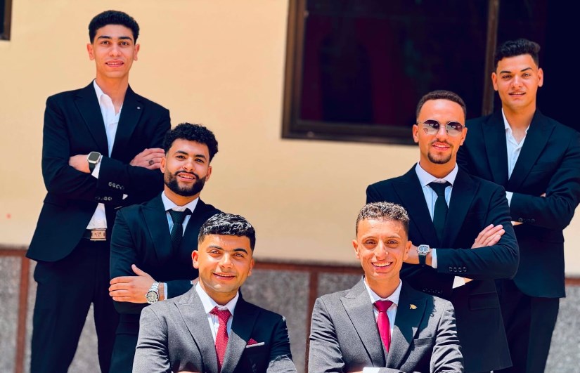 فريق عمل المشروع