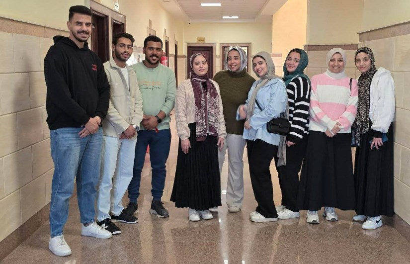 فريق عمل المشروع