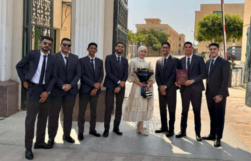 فريق عمل المشروع