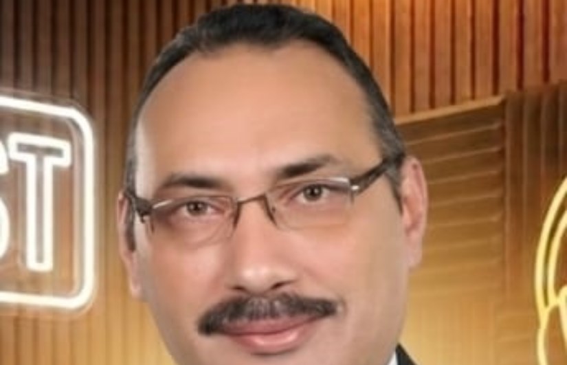 هشام عياد