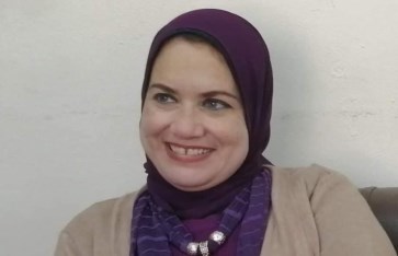 نادية فتحي