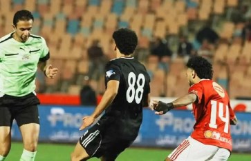 الأهلي ضد زد 