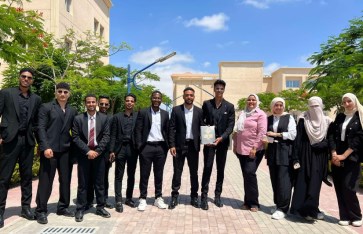 فريق عمل المشروع