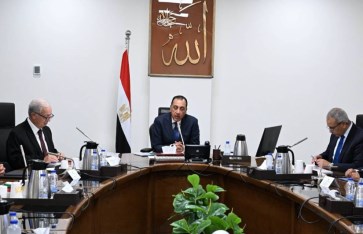 اجتماع متابعة تطوير الشركة القابضة للقطن والغزل والنسيج