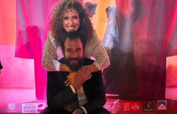 حنان مطاوع مع زوجها 
