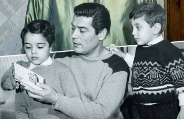 شكري سرحان 