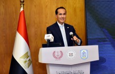 الدكتور محمد عوض