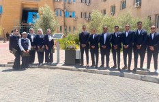 فريق العمل 