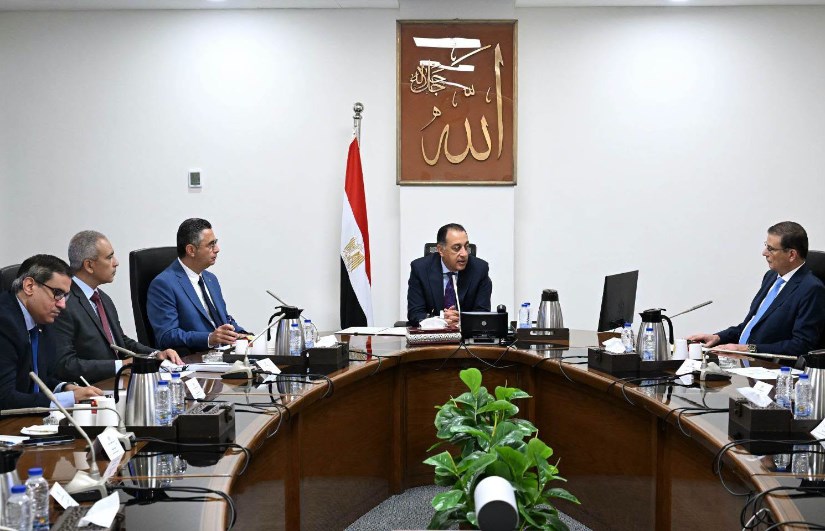 اجتماع متابعة المخزون الاستراتيجى