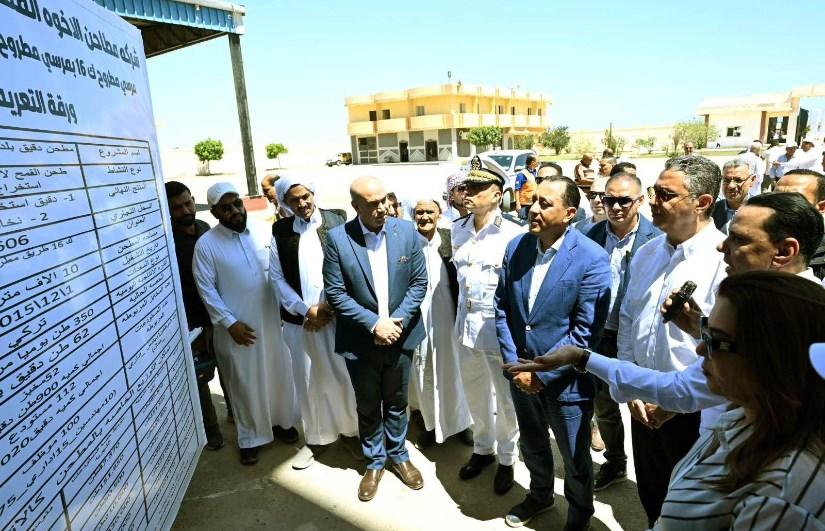 جولة رئيس الوزراء بالمطحن