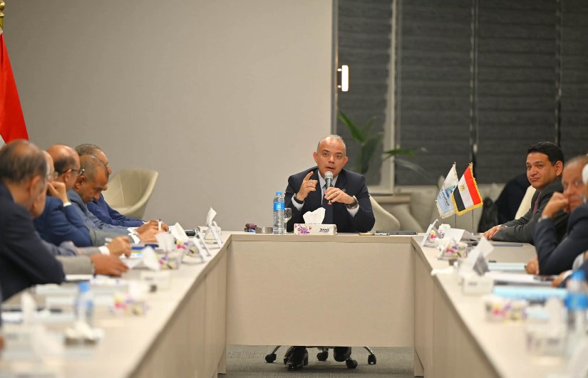 وزير الاستثمار 