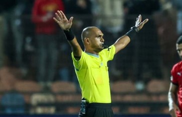 الحكم احمد امتياز 