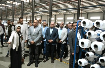 جولة رئيس الوزراء فى المنطقة الصناعية بالسخنة