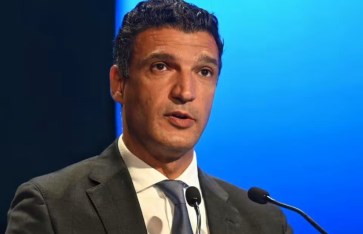 وزير الصناعة 