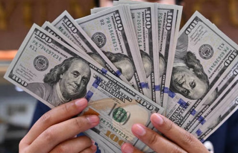 سعر الدولار اليوم