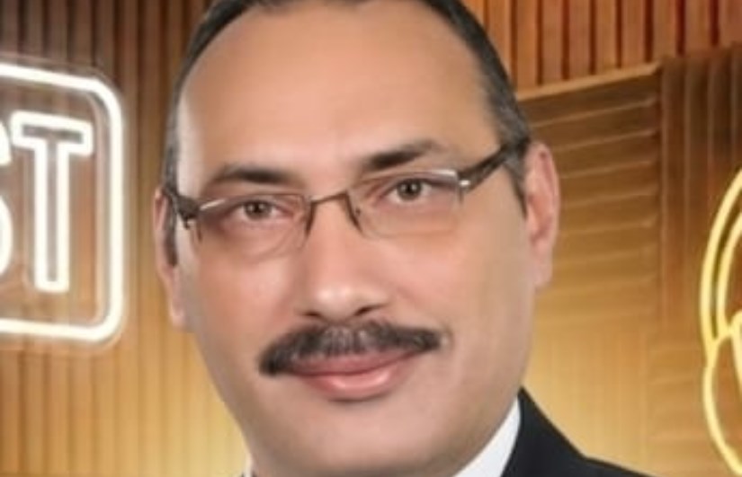 هشام عياد 