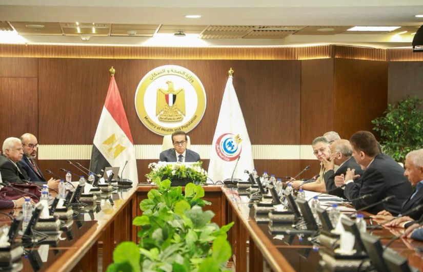اجتماع اللجنة العليا لزراعة الأعضاء